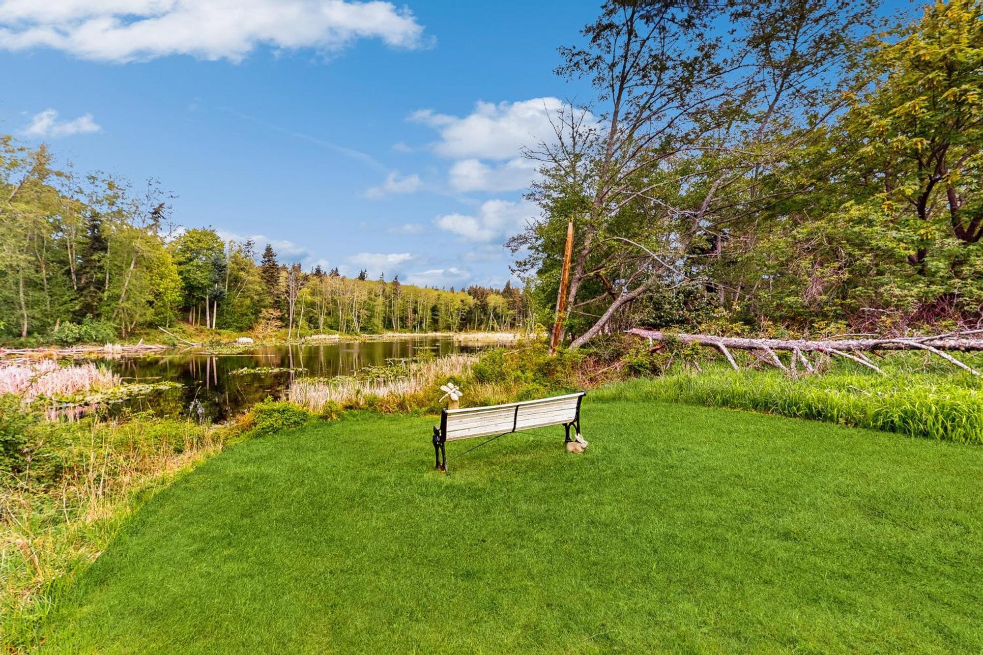 الشقق الفندقية كوبيفيلفي  Willow Pond المظهر الخارجي الصورة